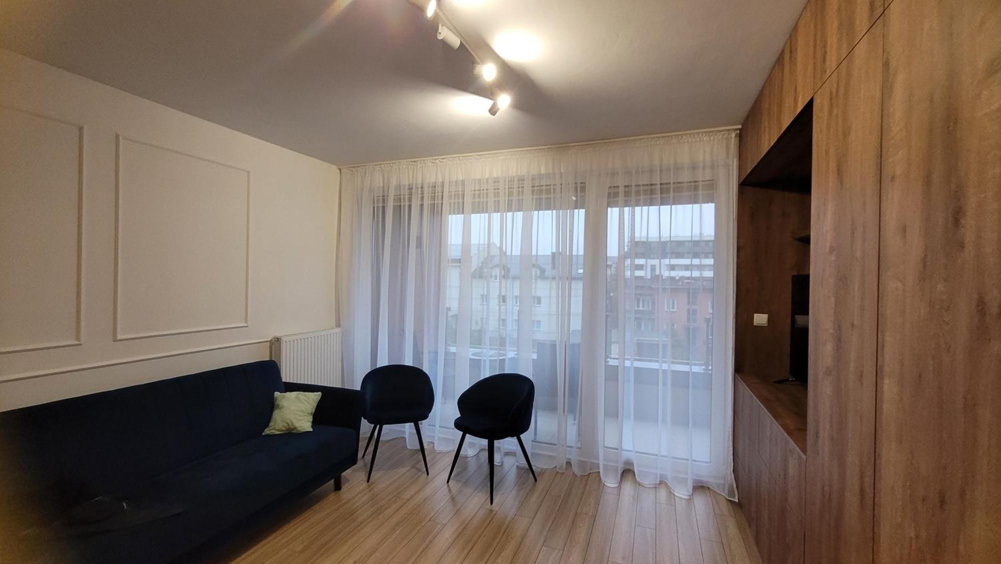 Queen Centrum Z Garazem Apartment